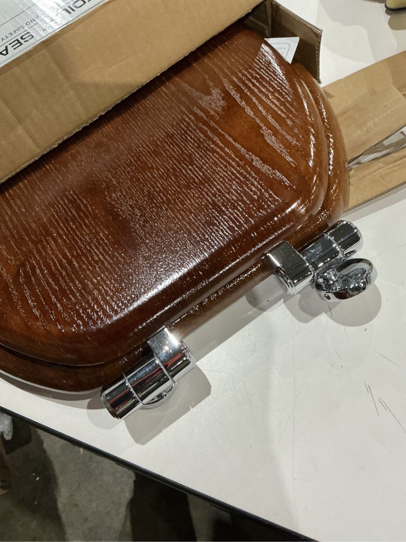 Condition photo showing Good Condition for angel shield toilet seat round wood with slow close,easy clean,quick-release hinges (round,dark walnut)