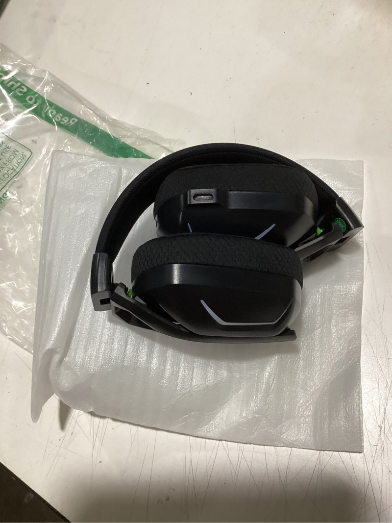 Condition photo showing Good Condition for wireless gaming headset for xbox series x|s, xbox one, ps5, ps4, pc, mac, switch, 2.4ghz + bluetooth over-ear gaming headphones with enc mic, 3d stereo, led lights for xbox 360 accessory kits raven black