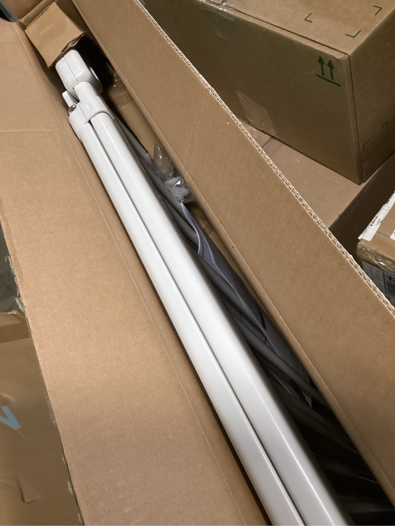 Condition photo showing Good Condition for Summer Infant Metal Banister & Stair Safety Pet and Baby Gate,31'-46' Wide, 32.5' Tall, Install Banister to Banister or Wall or Wall to Wall in Doorway or Stairway, Banister and Hardware Mounts -White White Baby Gate