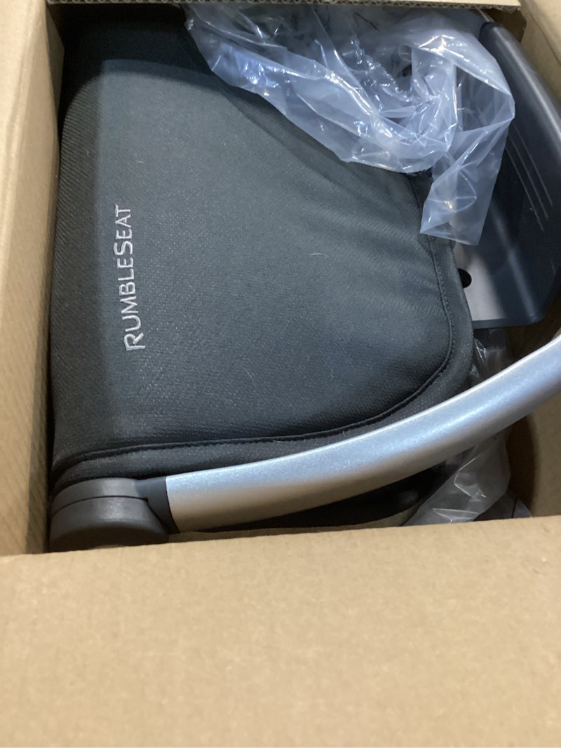 Condition photo showing Good Condition for uppababy rumbleseat v3 second lower seat - compatible with vista v2 and vista v3 - all-weather seat + magnetic buckle – adapters included - declan (oat mélange/silver frame/chestnut leather)