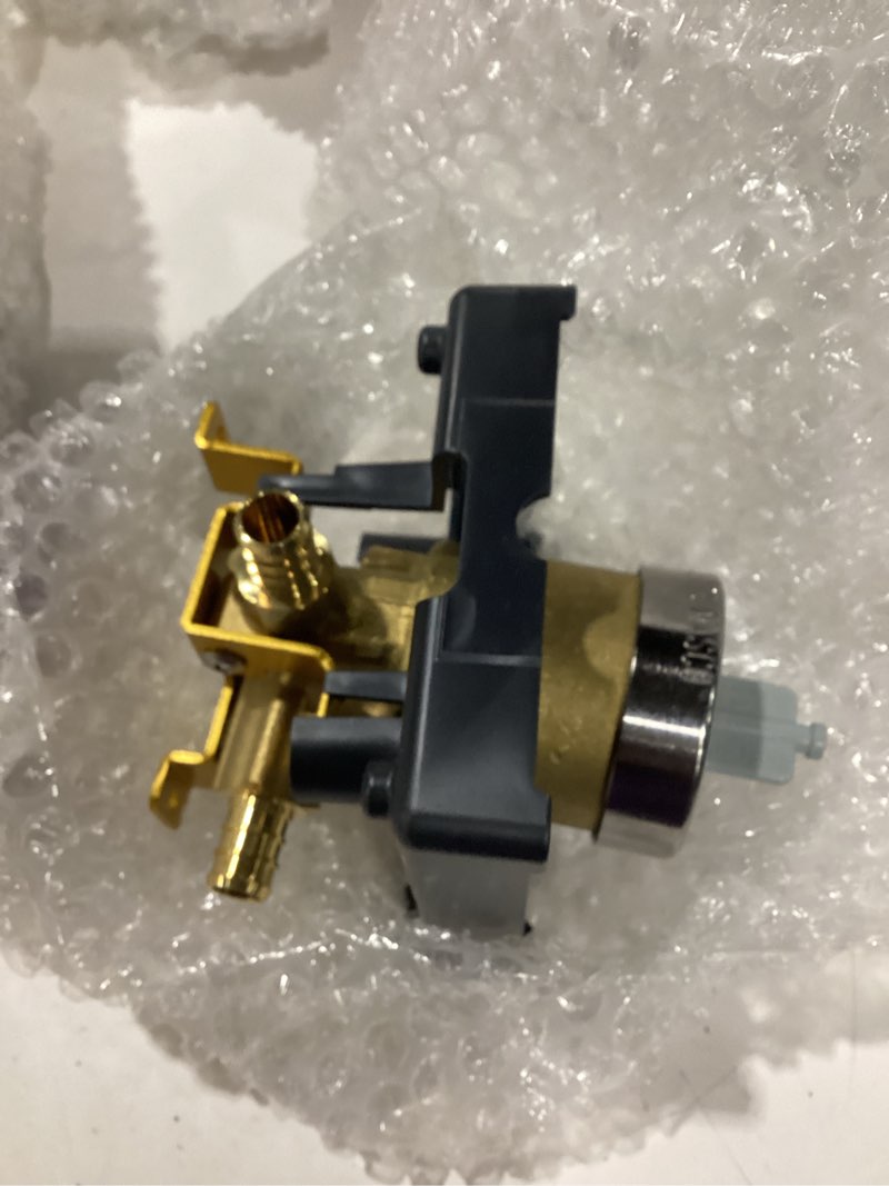 Condition photo showing Good Condition for delta faucet r10000-unbx multichoice universal tub and shower valve body for tub faucet trim kits brass standard