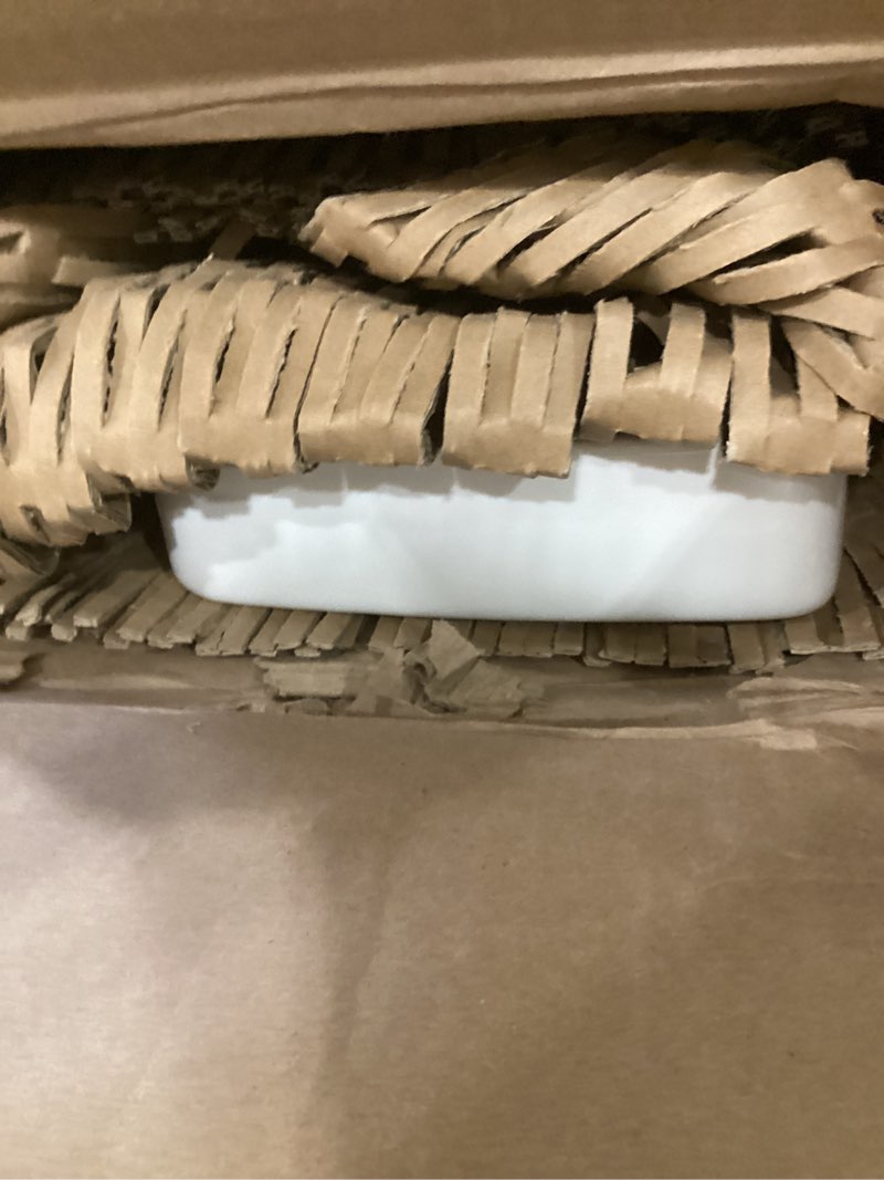 Condition photo showing Good Condition for american standard 735158-400.020 studio replacement toilet tank lid, white