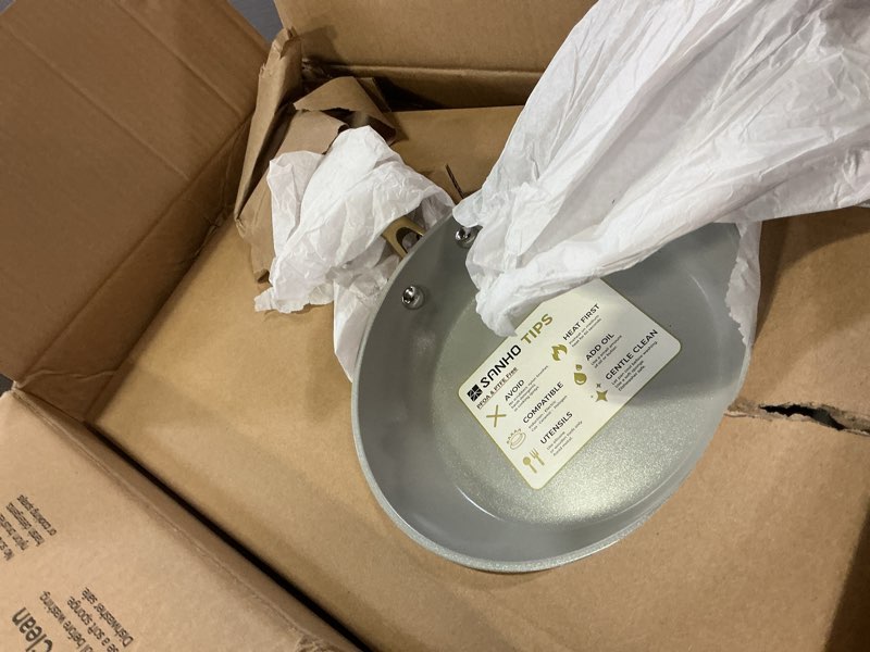 Condition photo showing Good Condition for Sanho 2-Piece Nonstick Frying Pan Set (8 & 10 Inch), Diamond-Titanium Ceramic Coating PFAS/PFOA Free