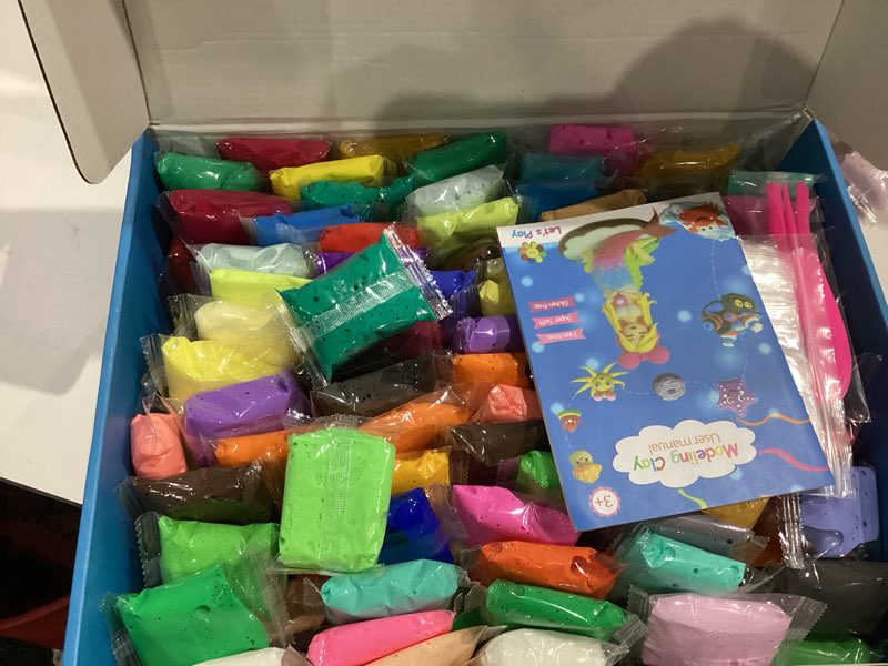 Condition photo showing Good Condition for Air Dry Clay for Kids, 158 Colors Modeling Clay Kit, DIY Model Toys with Sculpting Tools, School Arts & Crafts Set, Safe & Non-Toxic, Birthday & Christmas Gifts for Boys Girls Ages 3-12