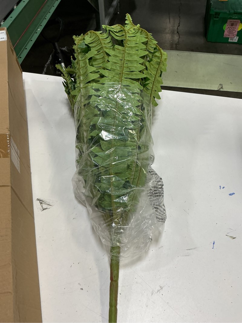 Condition photo showing Good Condition for 1 pack 45\" Fake Ferns, Realistic Large Artificial Bush Plants, Artificial Boston Ferns with 59 Fronds for Outdoors Planter Indoor Home Garden Porch Decor Green