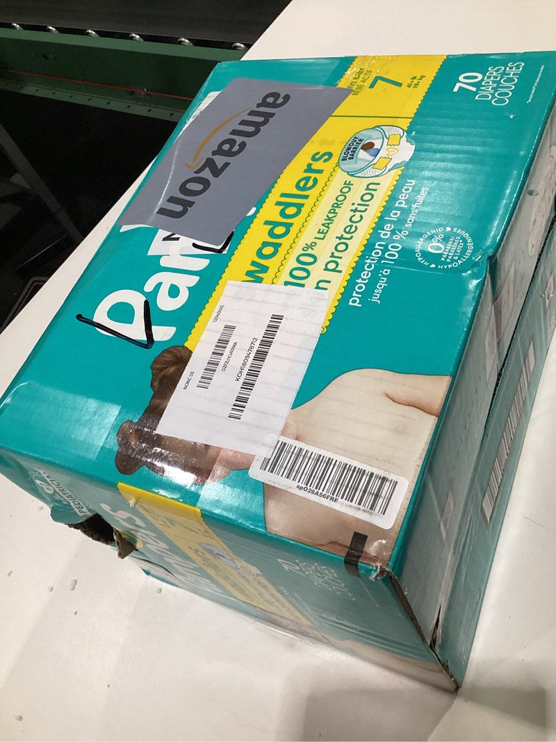 Condition photo showing New/Like New for Pampers Swaddlers Diapers, Size 7 (26-50 lbs), 70 Count, Absorbent, Keeps Baby Dry and Comfortable, Skin Safe Disposable Baby Diaper (Packaging May Vary) Size 7 70