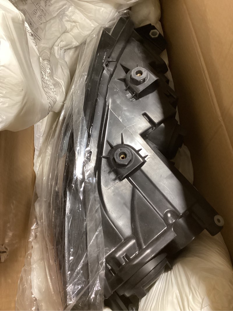 Condition photo showing Good Condition for Headlights Assembly - Chrome Housing Headlamps Compatible with Volkswagen VW Passat 2012-2015 - Replacement for 561941005D, 3411131LAS2, and VW2502148 - Driver Side LH Driver Side Headlights (LH)