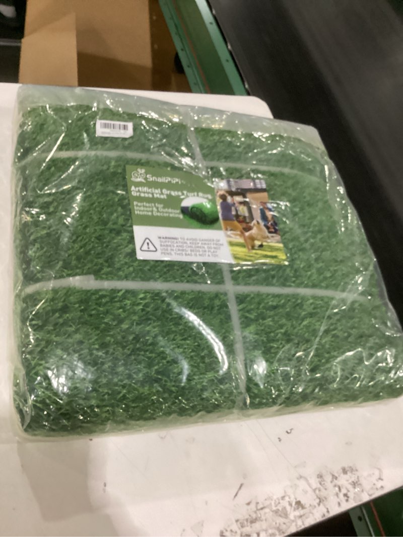 Condition photo showing New/Like New for Artificial Grass 6.5ft X 3.2ft, 1 Inch Artificial Turf Front Door Mats, Indoor Outdoor Grass Carpet with Drainage Holes for Entrance, Pet, Patio, Home Decoration, Easy to Clean 78" x 38"