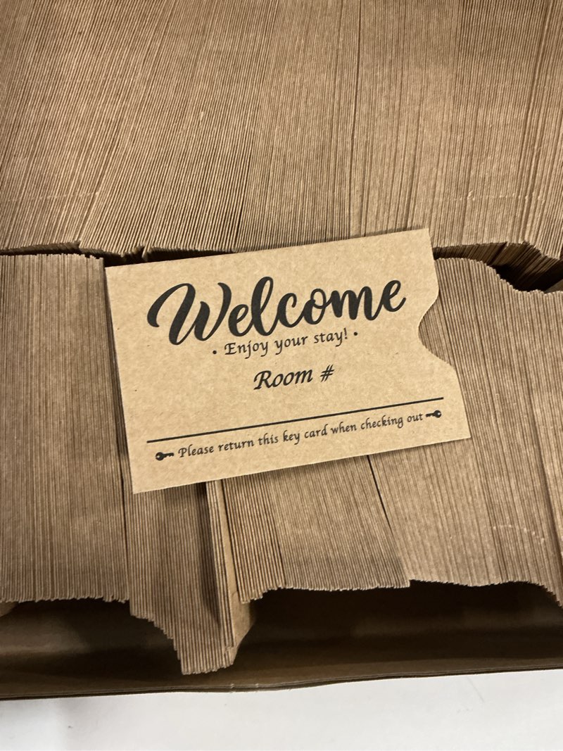 Condition photo showing Good Condition for 1000 Sabary brand Kraft paper hotel business cards or tags, measuring 2.36 x 3.54 inches. (Similar to stock photo)
