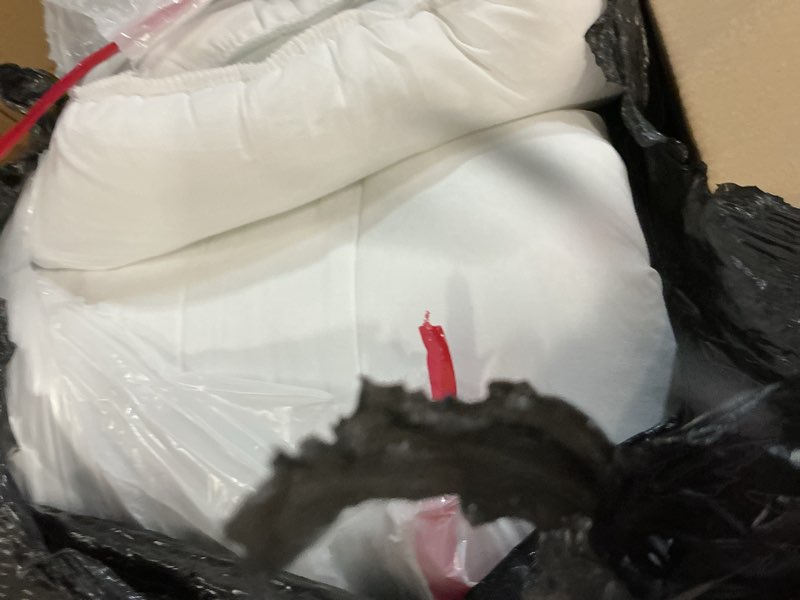 Condition photo showing Good Condition for Ultra Soft California King Size Mattress Topper - Viscose Made from Bamboo Pillow Top Mattress Pad for Back Pain Relief - Naturally Cooling for Hot Sleepers, Green Green California King