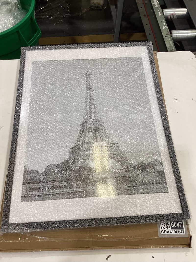 Condition photo showing New/Like New for upsimples 18x24 picture frame, display pictures 16x20 with mat or 18 x 24 without, wall hanging poster frames, black, 1 pack black 18x24
