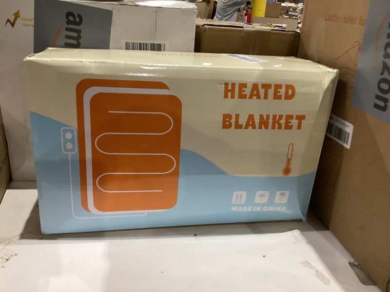 Condition photo showing New/Like New for electric heated blanket 62"x84",luxury grey twin faux rabbit fur electric blanket,fast heating soft fluffy thick electric blanket with 6 heating levels & 12h auto off grey twin-62" x 84"