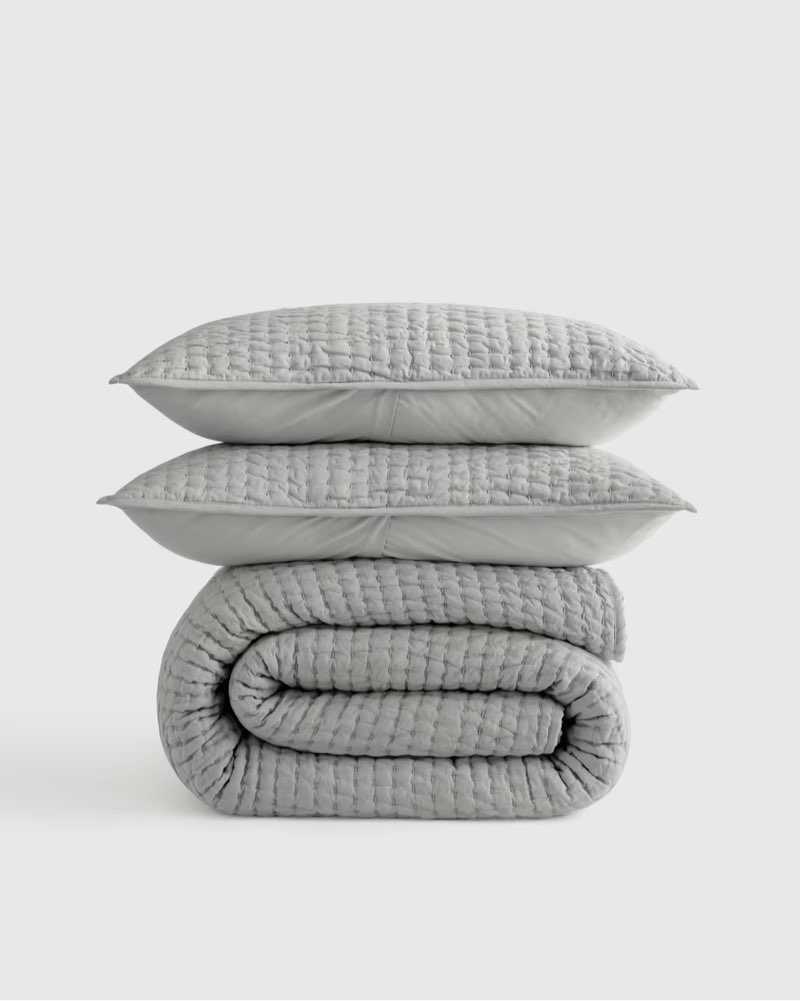 Condition photo showing New/Like New for quince european linen cotton stitch quilt set king mist 
