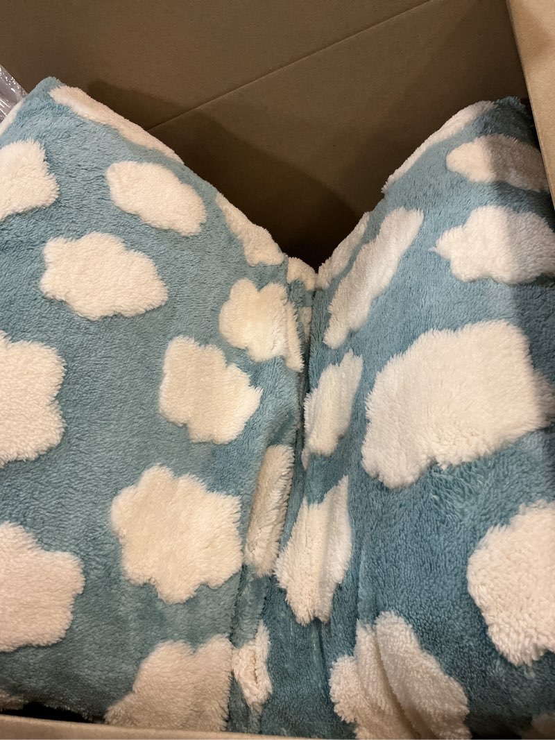 Condition photo showing Good Condition for le sure cute dog beds medium size dog-thick shredded chopped foam pet bed as gift for indoor with removable washable cover, modern fuzzy plush & anti slip bottom, blue 30.0"l x 20.0"w x 4.0"th blue