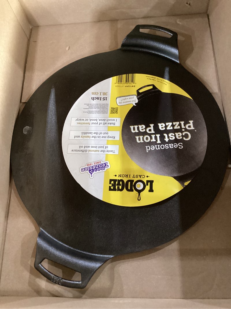 Condition photo showing New/Like New for lodge seasoned cast iron pizza pan 15 inch - pre-seasoned, round pizza pan with dual assist handles - even heat distribution- pfas-free, non-toxic cookware - oven safe