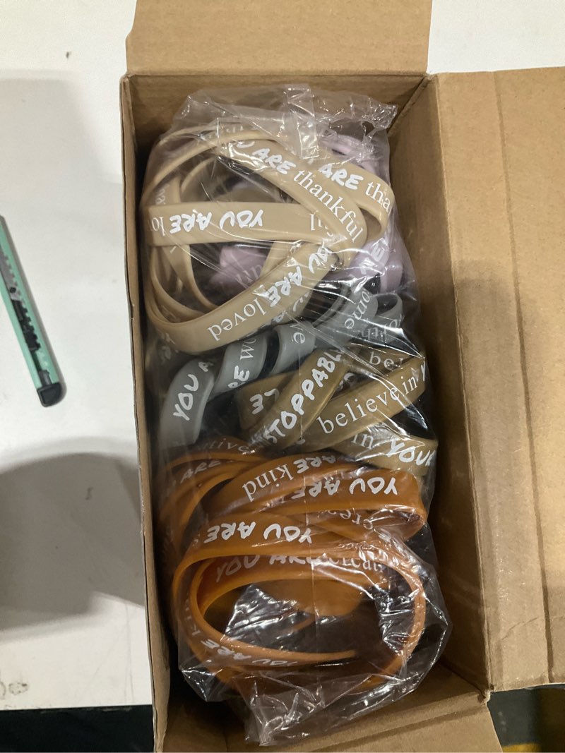Condition photo showing Good Condition for junkin 200 pieces motivational wristbands bulk inspirational silicone bracelet colored rubber bracelets positive bracelets gifts for students teens teachers coworker employees