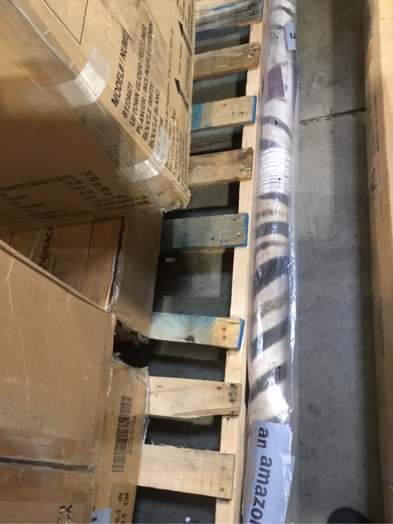 Condition photo showing Good Condition for jinchan Faux Cowhide Rug Zebra Print Area Rug Animal Skin Western Design Mat Faux Suede Indoor Floor Cover for Bedroom Living Room 6x7 Safari 6'1" x 7'10" (Cowhide) Black,white