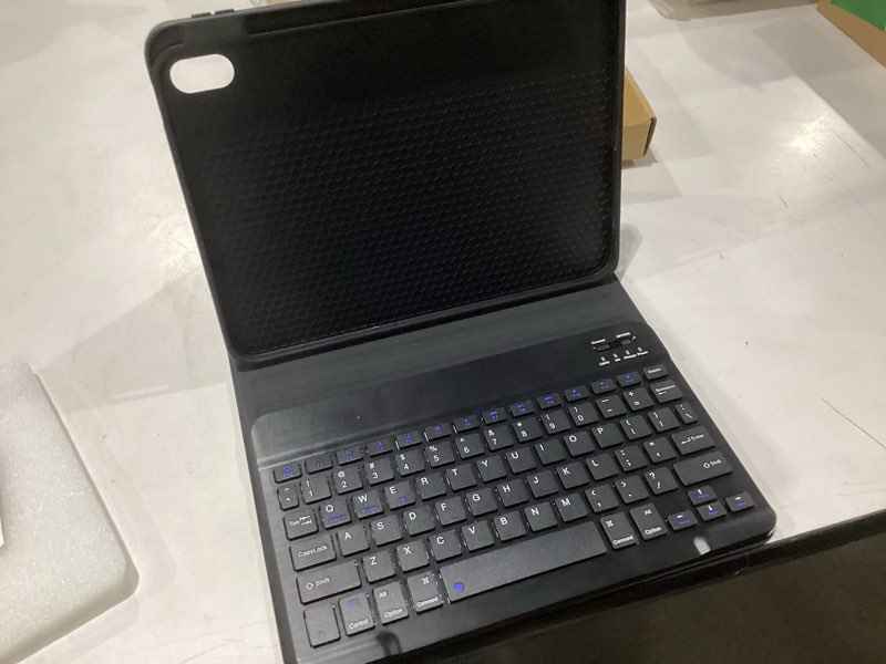 Condition photo showing Good Condition for similar to stock photo hamile ipad 10th generation case with keyboard - keyboard case for ipad 10.9 inch 2022, 7 colors backlit wireless detachable folio keyboard cover with pencil holder for latest ipad 10th gen (black)
