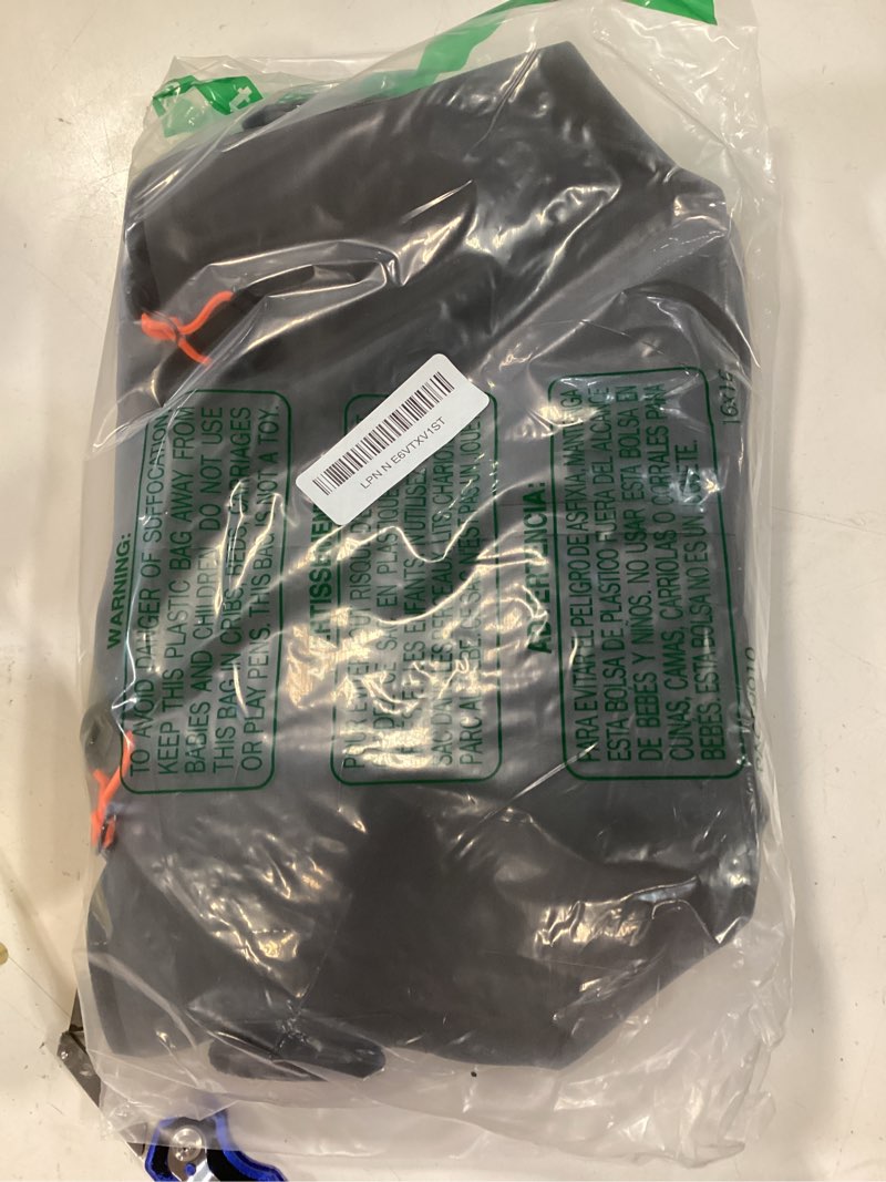 Condition photo showing Good Condition for soft-sided cooler bag, 7/16/30 can insulated lunch box, waterproof, leak-proof, portable lunch bag for work, beach, drink, travel, camping, picnic dark gray small 7 can