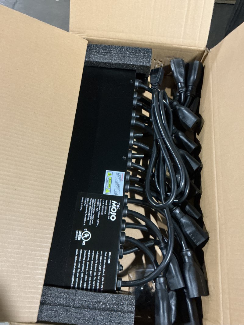 Condition photo showing Good Condition for tecmojo 1u rack mount 19 outlet pdu power distribution unit power strip circuit breaker fits 19-inch av/network/server cabinet/closet/enclosure 19 outlets/12a/usb+overloading protection
