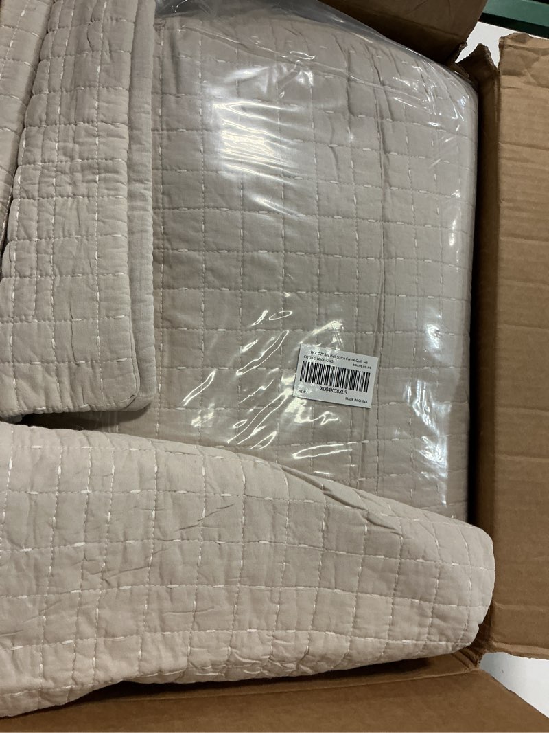 Condition photo showing Good Condition for wdcozy 100% cotton king size quilt set - beige box pick stitch soft lightweight bedspread, textured like linen, farmhouse country rustic coverlet, shabby chic gauze bedding, 3 pieces beige king (106"x96")