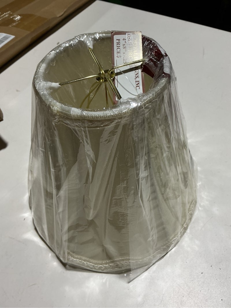 Condition photo showing Good Condition for royal designs scalloped bell designer lamp shade, eggshell, 4 x 8 x 7.25, round clip 5 x 8 x 7.25 (round clip) eggshell
