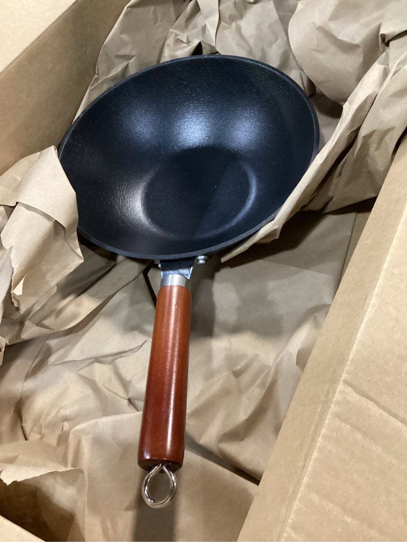Condition photo showing Good Condition for 21st & main wok, stir fry pan, wooden handle, 11 inch, lightweight cast iron, chef’s pan, pre-seasoned nonstick, for chinese japanese and other cooking