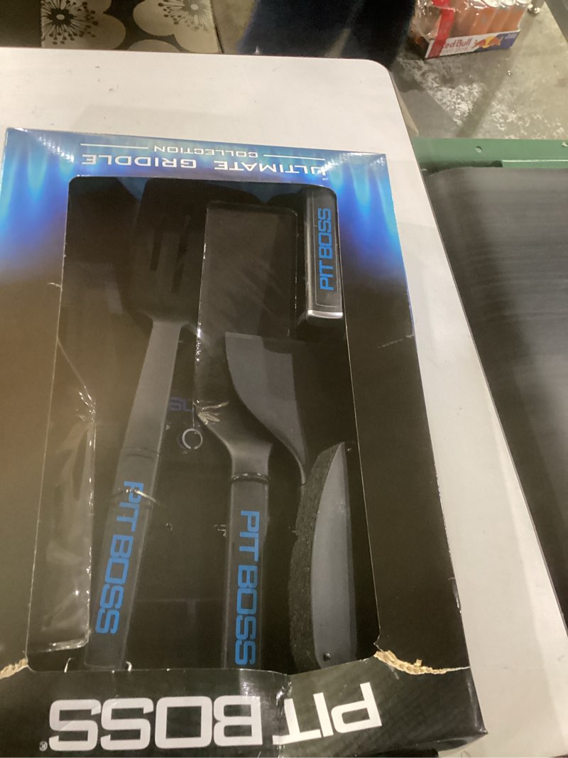 Condition photo showing Good Condition for Pit Boss Ultimate Griddle Tool Kit 5-Piece - 40930