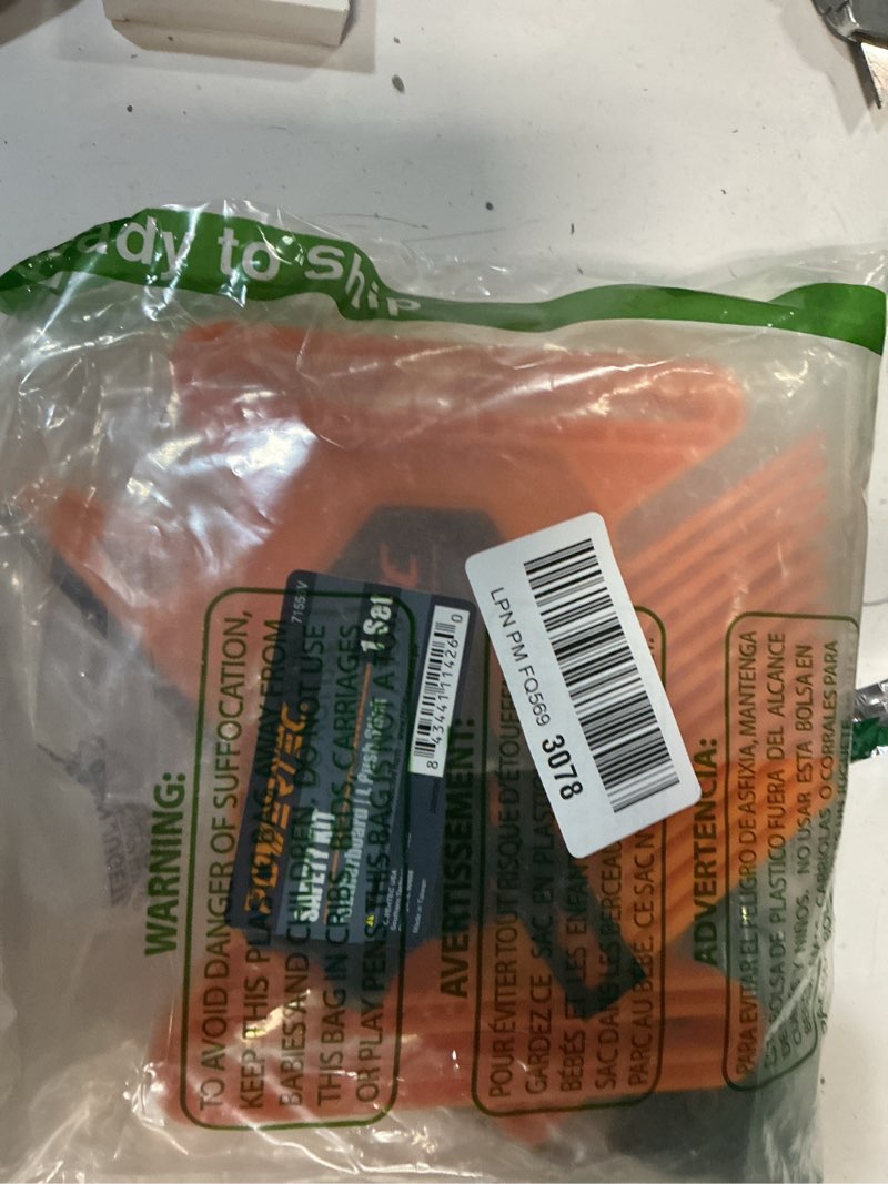 Condition photo showing New/Like New for POWERTEC Tandem Featherboard & L-Shaped Fits Table Saw, Router Table, Band Saw, Shaper, Planers & Jointer. Wood Pusher Reduces Kickback & Increases Safety. 2PK (71555V)