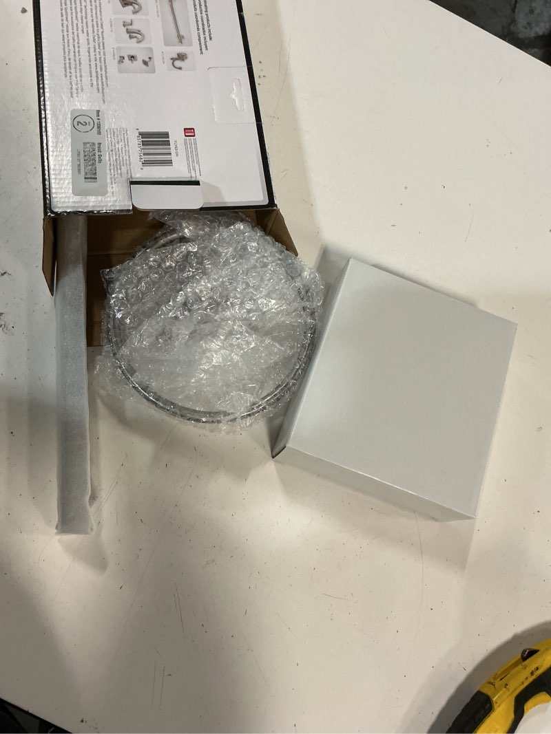 Condition photo showing Good Condition for liberty hardware 3-piece flynn spotshield brushed nickel decorative bathroom hardware set