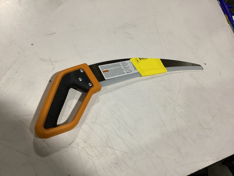 Condition photo showing New/Like New for fiskars 18 in. d-handled pruning saw