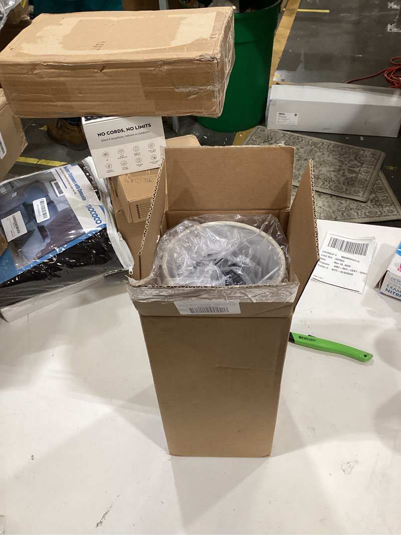 Condition photo showing Good Condition for Touch Table Lamp for Nightstand, 3-Way Dimmable, No Assembly Required, Mid Century Modern Small Black Bedside Lamp for Bedroom, Living Room, Office