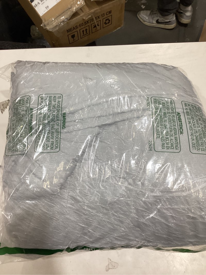 Condition photo showing Good Condition for ROARINGWILD Light Grey Queen Size Quilt Bedding Sets with Pillow Shams, Lightweight Bedspread Coverlet, Quilted Blanket Thin Comforter Bed Cover, All Season Summer Spring, 3 Pieces, 90x90 inches