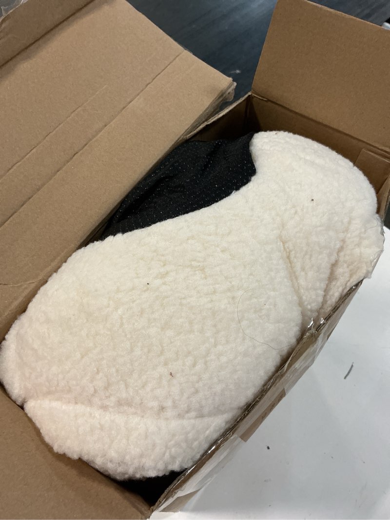 Condition photo showing Good Condition for cat bed for indoor cats - 2 in 1 large cat bed cave hideaway with removable washable cushioned pillow, ufo cozy pet bed for cats, kittens & multi-cat families (up to 25 lbs)