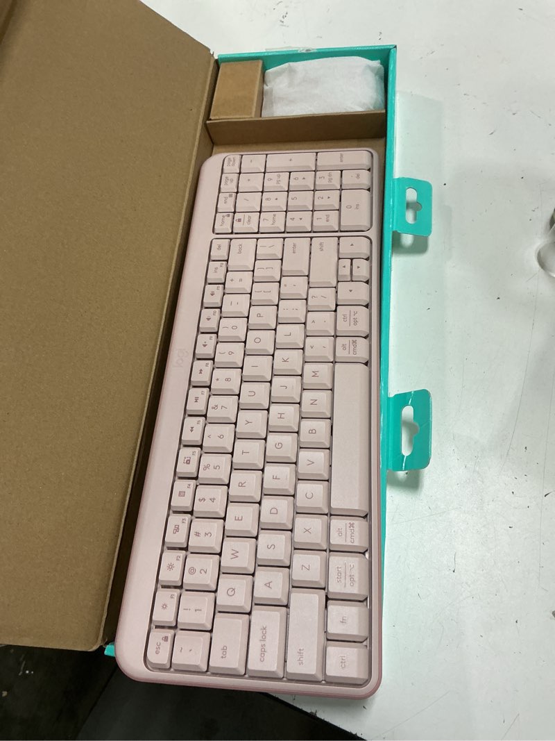 Condition photo showing Good Condition for logitech mk250 bluetooth wireless mouse and keyboard combo: fast & easy connectivity, compact wireless keyboard, ambidextrous mouse, durable build - windows/macos - rose rose combo
