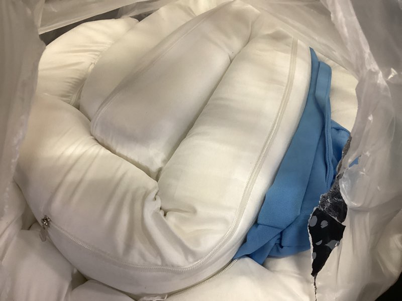 Condition photo showing Good Condition for 78 inch chaise lounge cushion for outdoor furniture, waterproof fade resistant lounge deck chair cushions for patio lawn, 78x24x3 inch, blue blue 78x24 inch