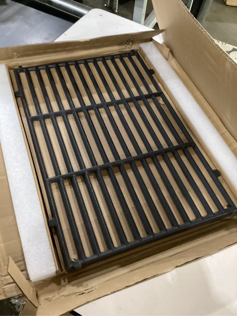 Condition photo showing Good Condition for 66095 66802 genesis ii grill grate replacement parts for weber genesis ii 300 series, weber genesis ii e-310 ii e-315 ii e-325 ii e-330 ii e-335 ii s-310 ii s-335 ii s-345 ii se-335 ii se-310 66805 18.75 x 26.5" grates for genesis ii 300 series