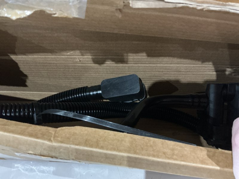 Condition photo showing Good Condition for dorman 911-064 vapor canister vent solenoid compatible with select cadillac/chevrolet/gmc models