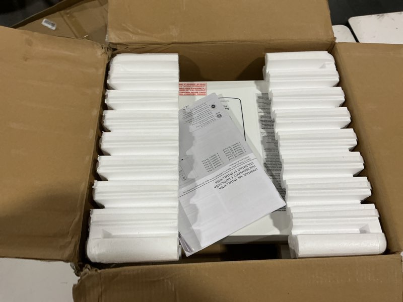 https://lotting-media.assets.bidfta.com/lotting_88830cf0-9fcb-45aa-b253-1088d7e76b8d
