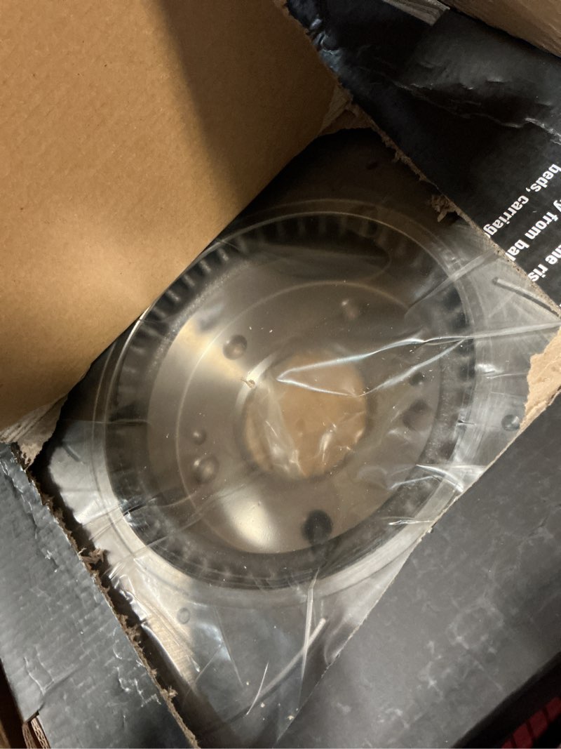 Condition photo showing Good Condition for brake pads and rotors kit compatible with 2011-2016 kia sportage, 2010-2015 hyundai tucson, front automotive replacement brake kits 31427 d1855-8614 drilled and slotted rotors 300mm(11.8in)