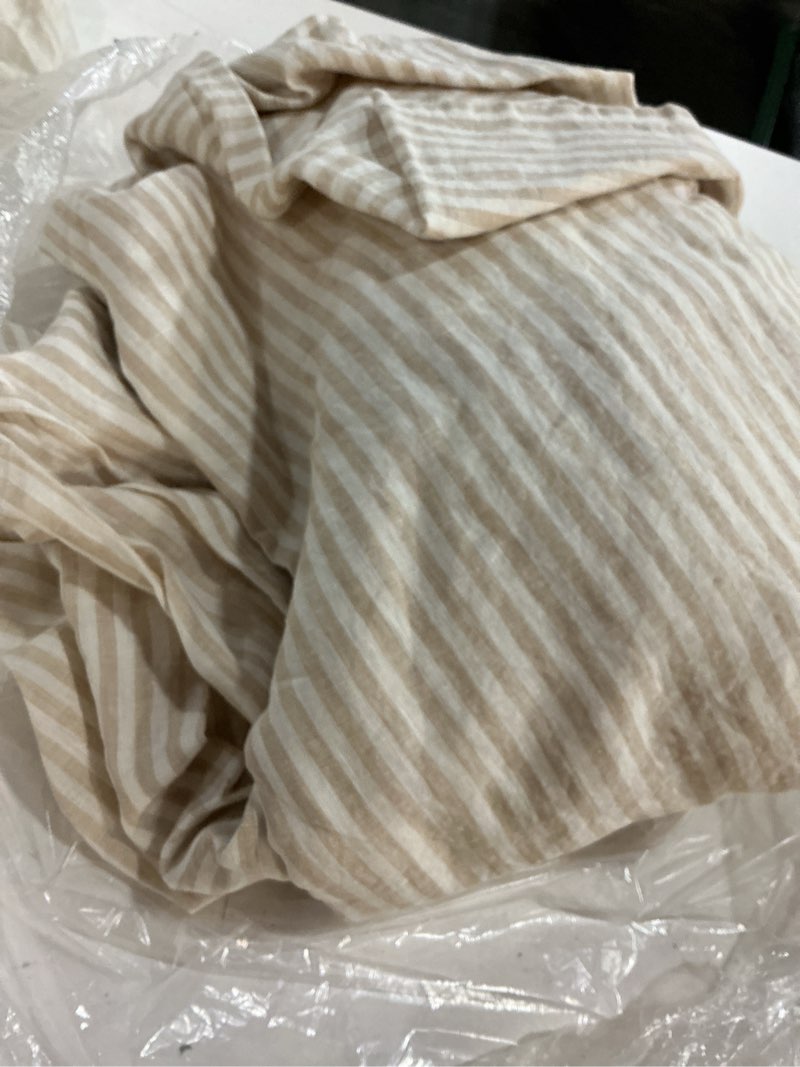 Condition photo showing New/Like New for european linen stripe sheet set, twin, natural/white stripe