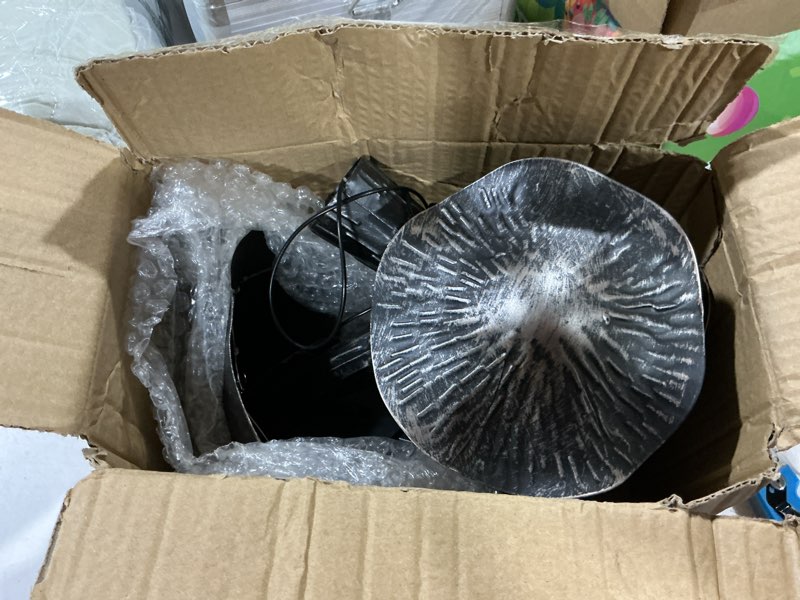 Condition photo showing Good Condition for srnpmiu solar lights outdoor decor, solar metal mushroom yard decorations outdoor, ip65 waterproof garden decor, gifts for women mom, for yard patio lawn pathway landscape warm yellow - mushroom