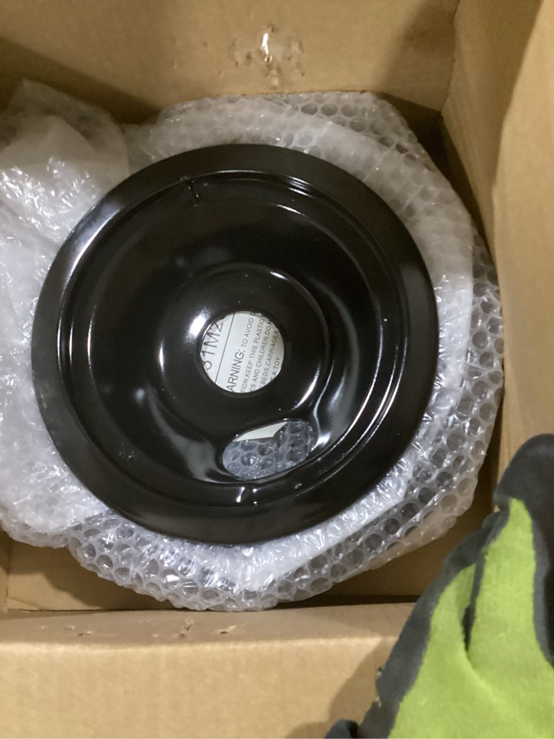 Condition photo showing Good Condition for wb31m20 wb31m19 porcelain drip pans and wb30m1 wb30m2 electric stove burners replacement for g*e hot*point stove top, include 4 pack black drip pans and 4 pack electric stove element by fetechmate 2*wb31m19 2*wb31m20 2*wb30m1 2*wb30m2