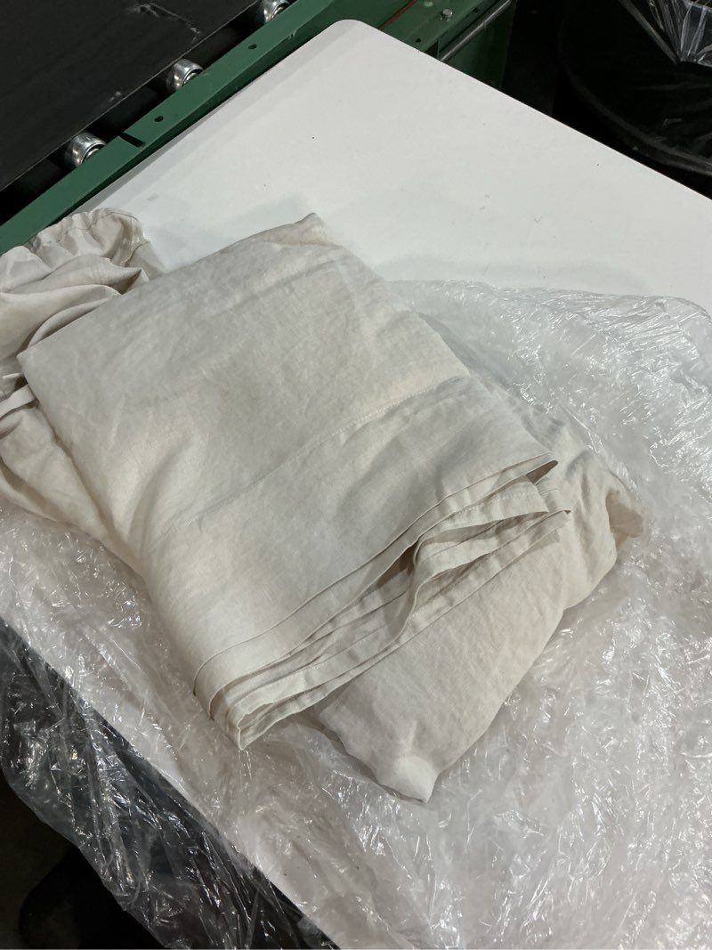 Condition photo showing Good Condition for quince european linen sheet set of 4 pieces king sand