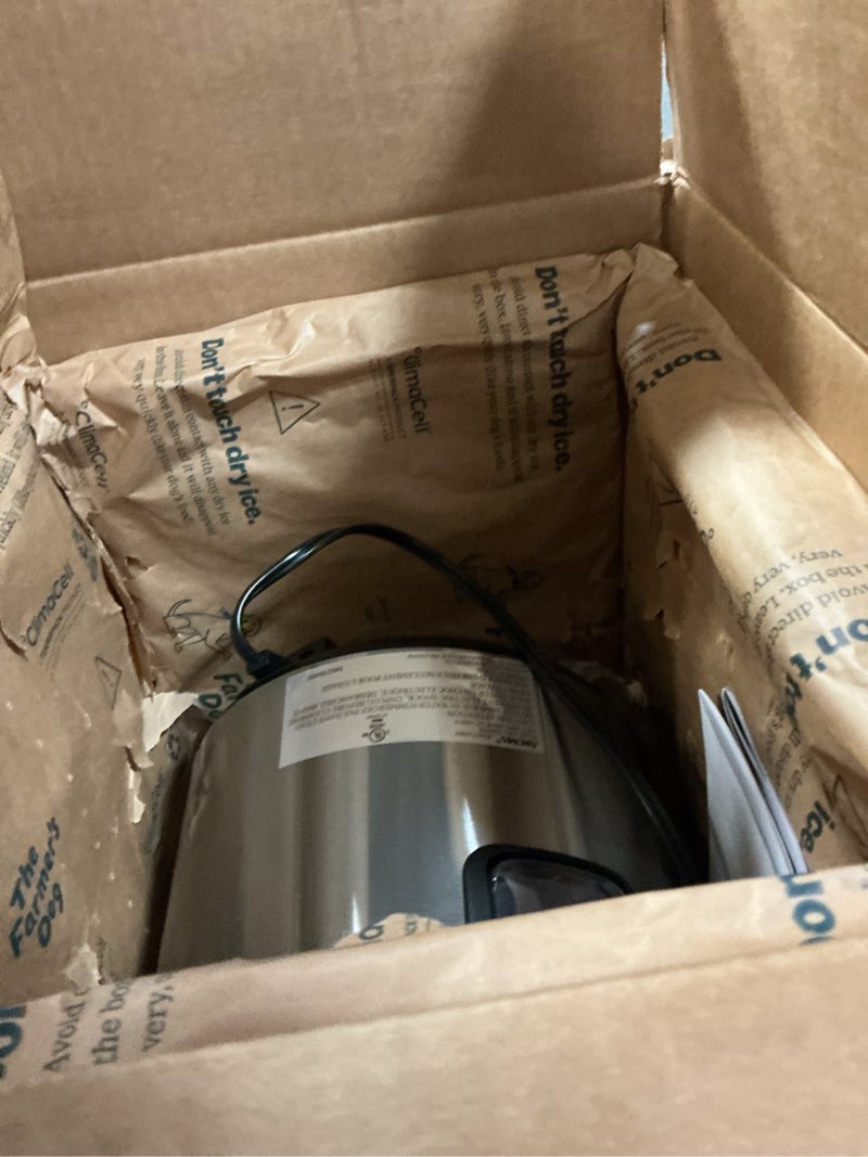 Condition photo showing As Is for aroma digital rice cooker, 4-cup (uncooked) / 8-cup (cooked), steamer, multicooker, slow cooker, oatmeal cooker, auto keep warm, 2 qt, stainless steel exterior