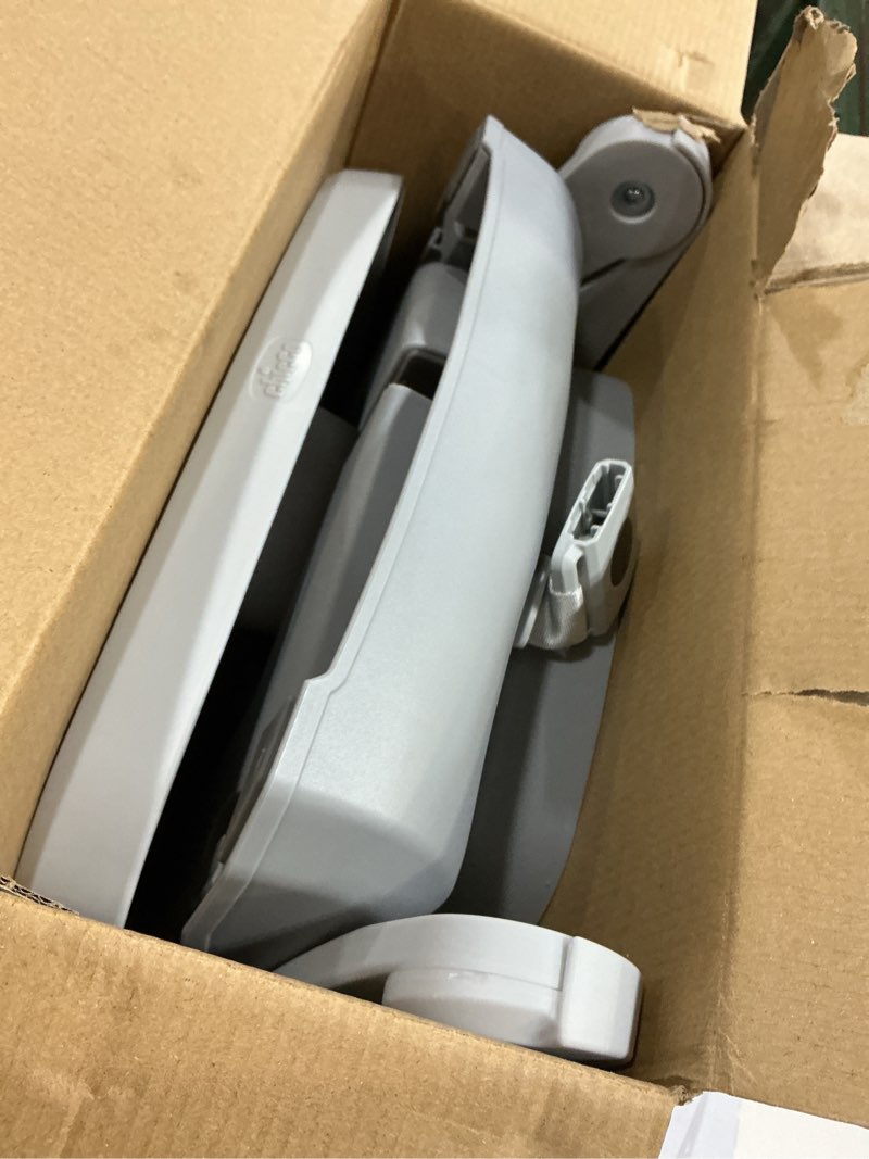 Condition photo showing Good Condition for Chicco Bento™ 3-in-1 Portable Booster Seat for Table, Feeding Seat and Toddler Chair for Babies and Toddlers, for Children up to 50 lbs., Lightweight, Compact Fold | Oyster/Grey