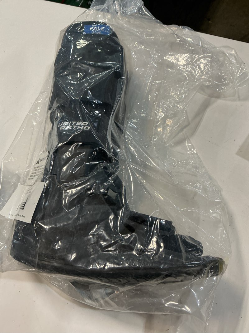 Condition photo showing New/Like New for united ortho cam walker fracture boot, small, black black small