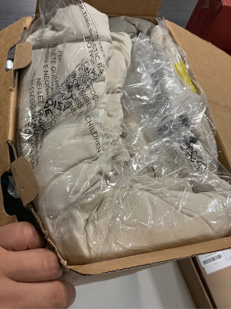 Condition photo showing Good Condition for bedsure super king comforter set, beige soft prewashed bedding for all seasons, 3 pieces gentlesoft™ bed set, 1 lightweight comforter (120"x120") and 2 pillowcases (20"x36") super king(120"x120") 01 - beige