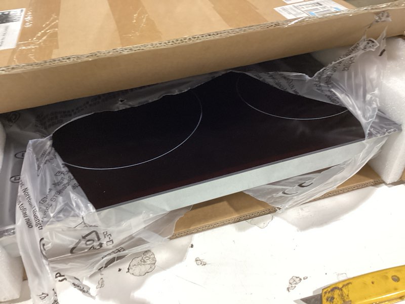 Condition photo showing Good Condition for karinear 4 burner electric cooktop 24 inch, built-in stove top, 220-240v radiant cooktop with knob control, residual heat indicator, over-temperature protection, hard wire(no plug)
