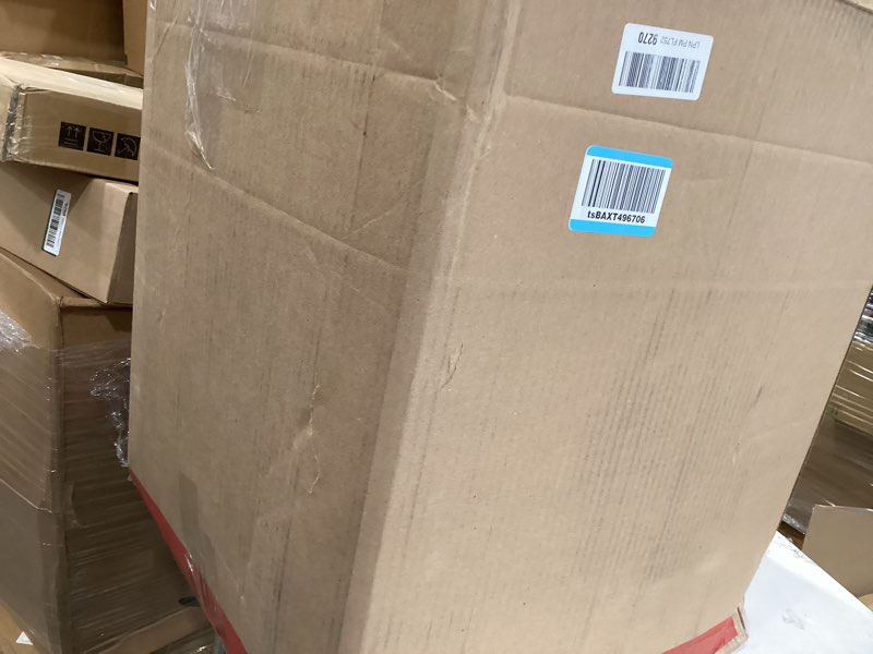 Condition photo showing Good Condition for cushion